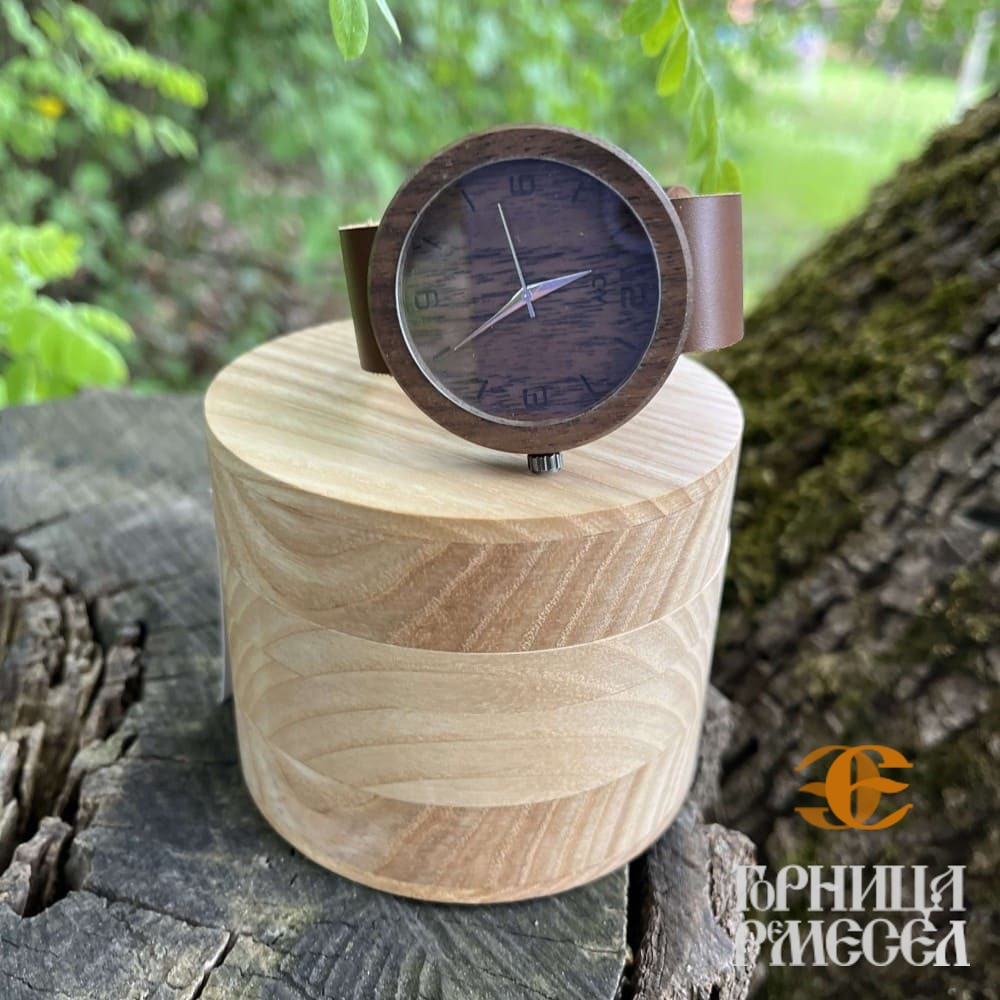 Наручные часы из дерева (корпус - американский орех) - фото1 Наручные часы из дерева (корпус - американский орех) - фото1