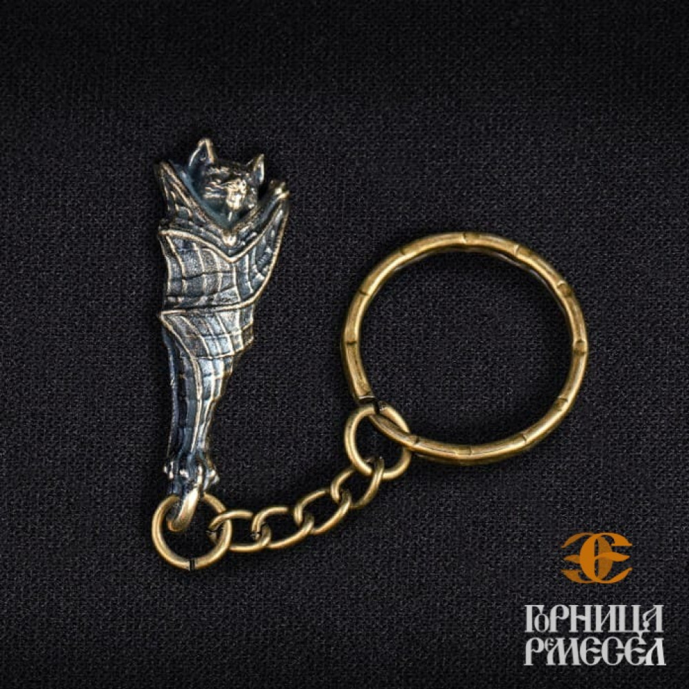Брелок "Летучая мышь" - фото1 Брелок "Летучая мышь" - фото1