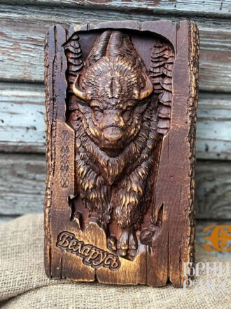 Панно деревянное «Зубр в раме», вид 0,2, дуб, 290х180х47 мм