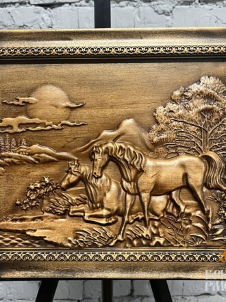 Кони на водопое, картина, 365*285*30мм, натуральное дерево