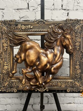 Конь вороной, картина, 460*380*20мм, натуральное дерево