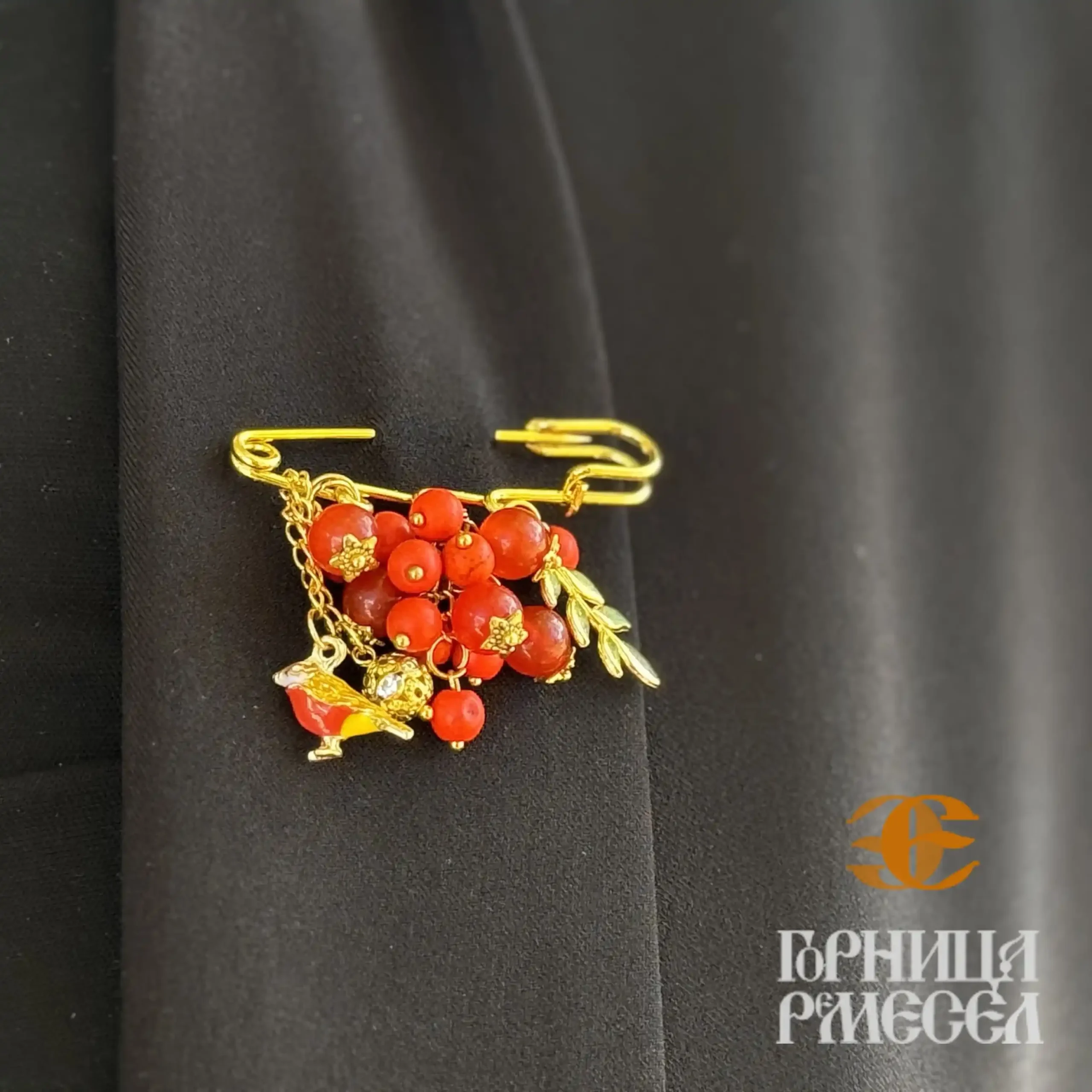 Брошь-булавка с подвесками (натуральный камень, шармы)в ассортименте — изображение 7