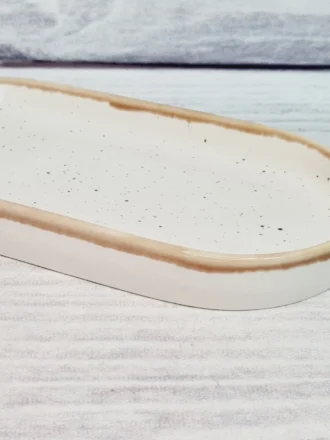 Блюдо biscotti из серии PUNTO BIANCA: фарфор, овально‑прямоугольное, высокие бортики, глянцевая роспись, объём 0,1 л, подходит для СВЧ и ПММ